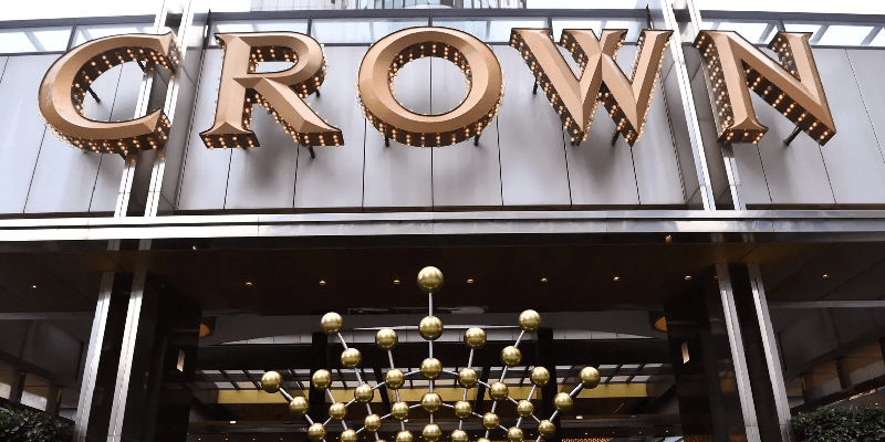 Crown can keep its Melbourne casino licence, according to regulators in Victoria.