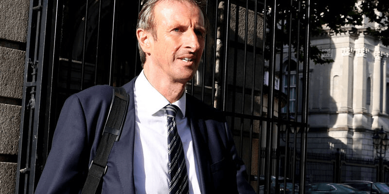 Anderson is decided to resign from his position as chief financial officer of Mohegan